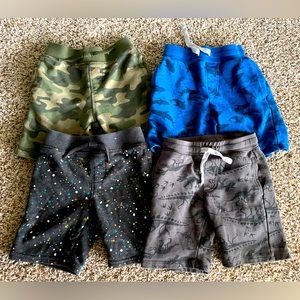 Lot of 4 shorts GUC 4T